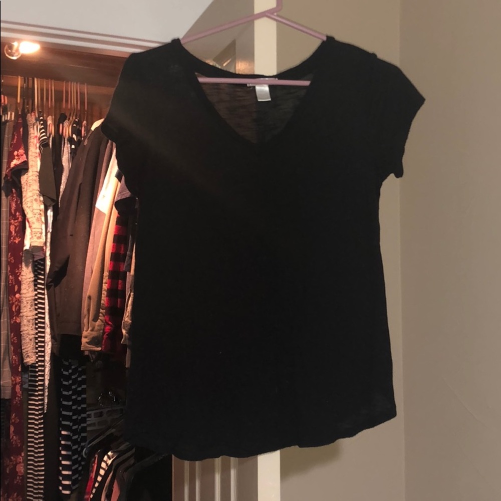Black T-shirt